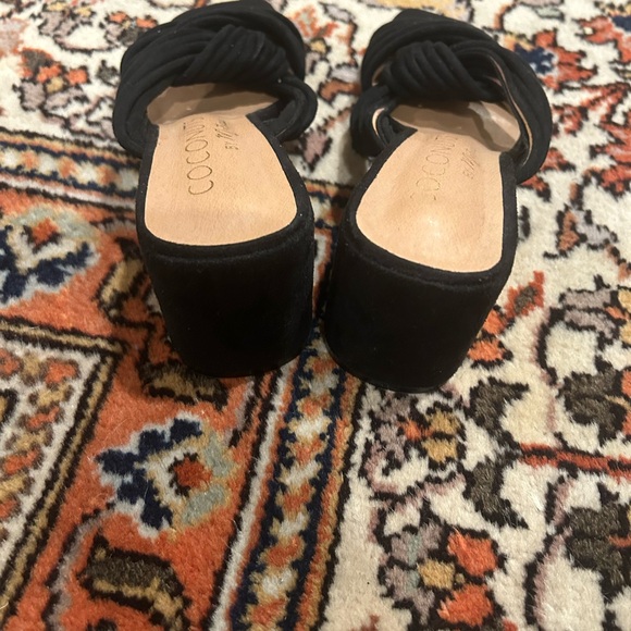 Coconuts by Matisse Black Heeled Sandals - Picture 4 of 5